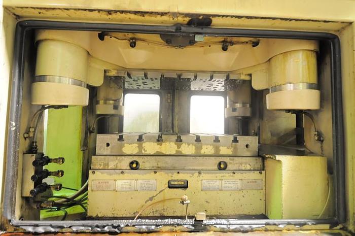 Used MINSTER PULSAR 30 HIGH SPEED STAMPING PRESS TR2-30