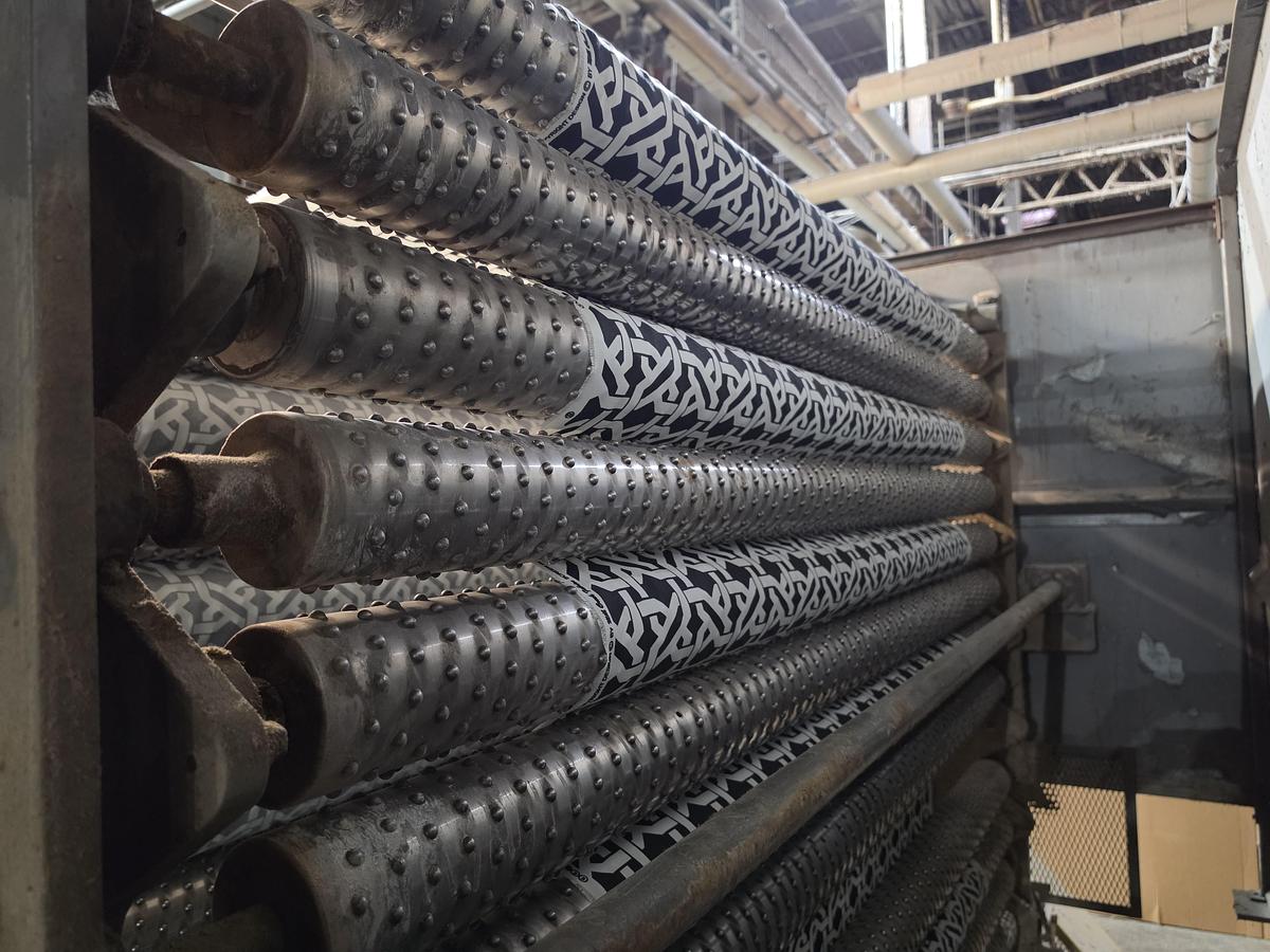Used Morrison 80” Button Breaker, 21 Rolls
