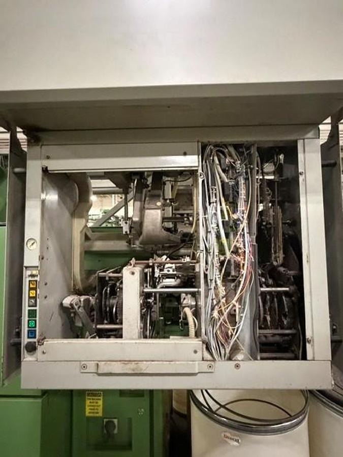 Used 2004 Schlafhorst SE9 Open End Spinning Frames