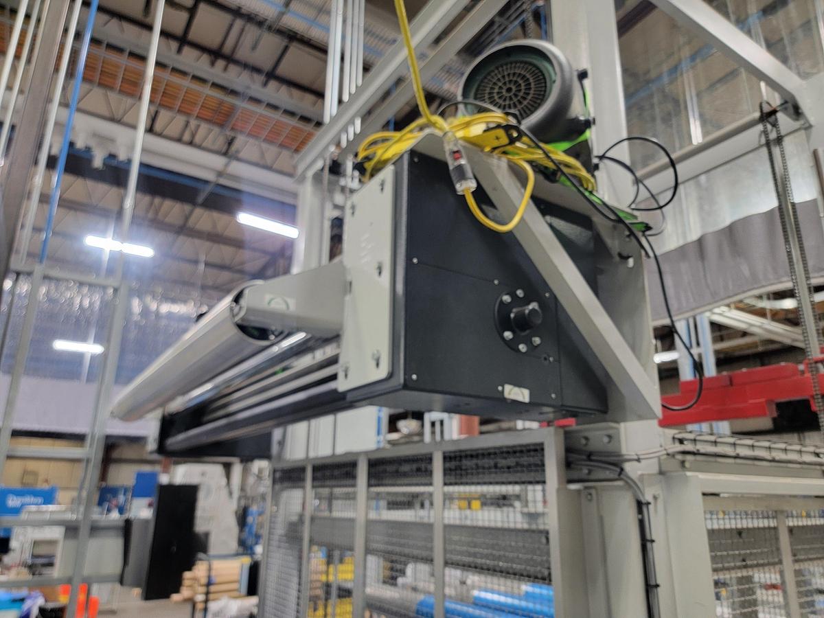 Used 2022 Menzel Two-Position Turret Let-Off and Accumulator Type 73TW01