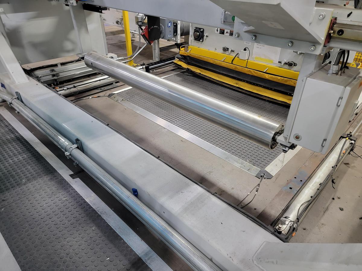 Used 2022 Menzel Two-Position Turret Let-Off and Accumulator Type 73TW01