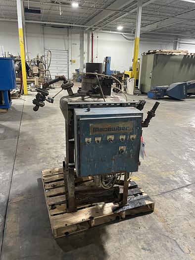 Used MACAWBER 3/4 SAND TRANSPORTER