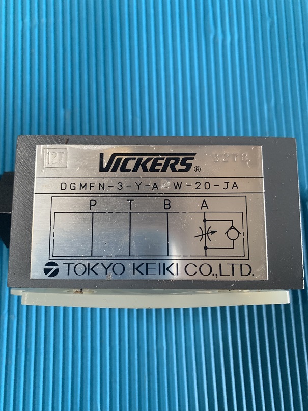 Used Vickers Reducing Valve DGMFN-3-Y-AZW-20-JA