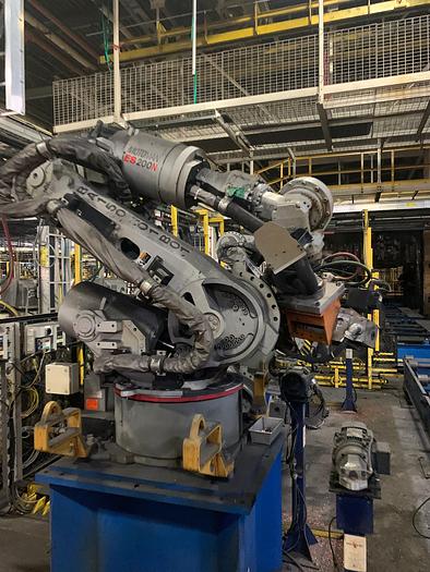 Used MOTOMAN ES200N 6 AXIS CNC ROBOT WITH NX100 CONTROLLER