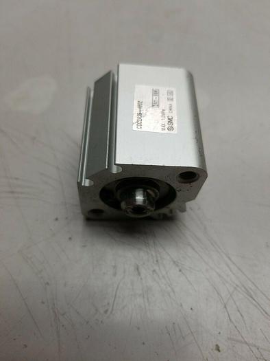 Used SMC cylinder CDQ2A25-10DZ