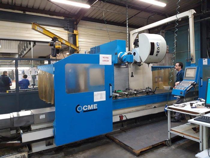 Utilisé Fraiseuse CN banc fixe Marque CME type FS-5