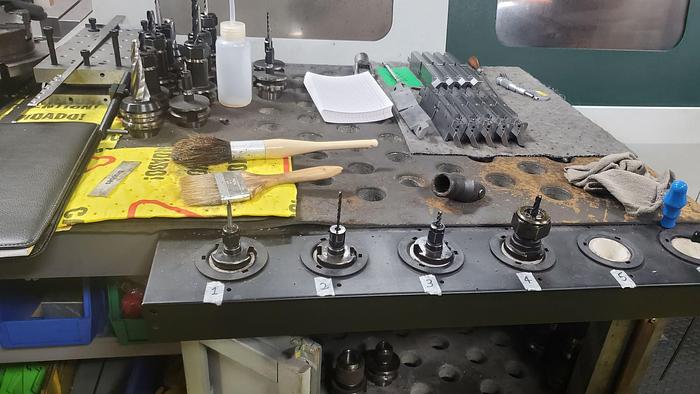 Used 2000 Bridgeport Vertical Machining Center, Model TC 3G, 14" X 36" Table, 30" X travel, 16" Y Travel, 20" Z Travel, 9.5HP, 10,000 rpm, 22 ATC, Bridgeport CNC