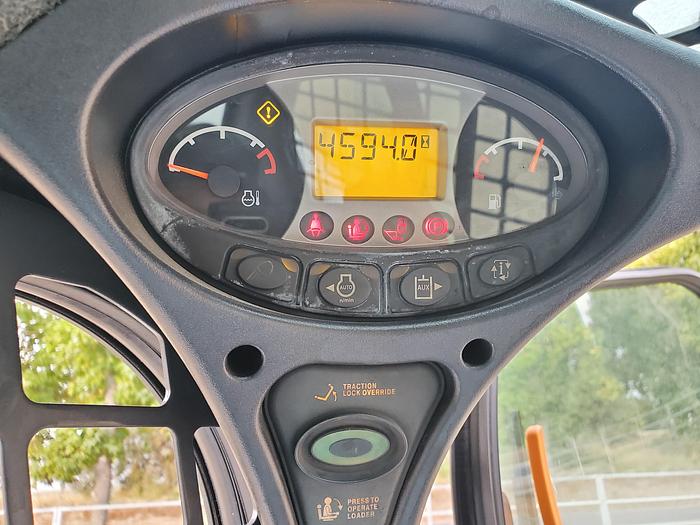 Used 2016 BOBCAT S650