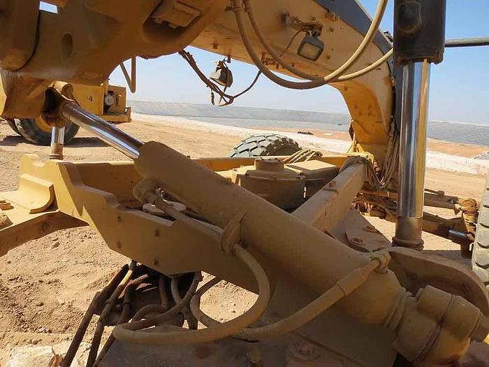 Used 2008 CATERPILLAR 14M