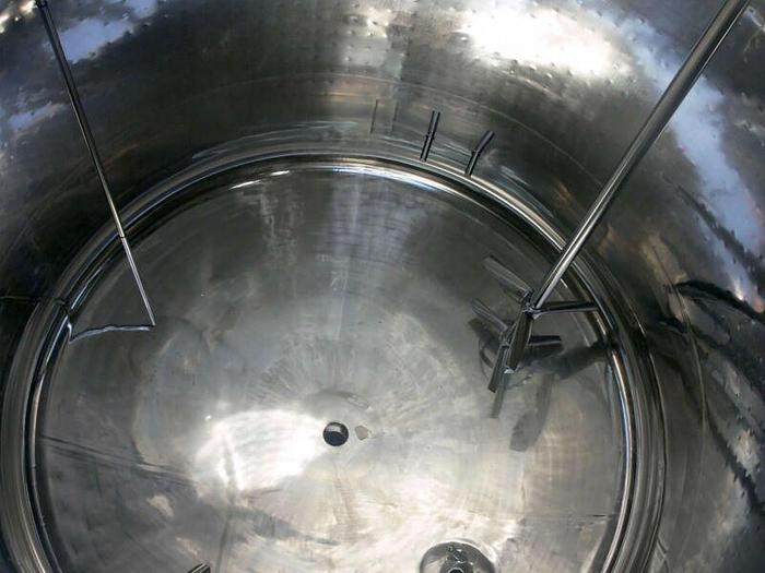 Used Paul Mueller 4000 Liter SS Jacketed Reactor w/ Agitator 50 PSI FV &100 PSI
