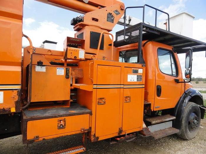 Used 2011 FREIGHTLINER BUSINESS CLASS M2 106