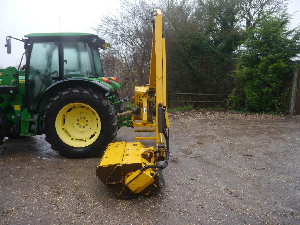 Used Orsi Alpinist 460 SX Hedge Cutter for Sale at LBG Machinery, Ltd.