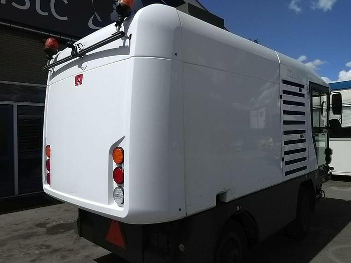 Gebruikt 2009 RAVO 530 STH