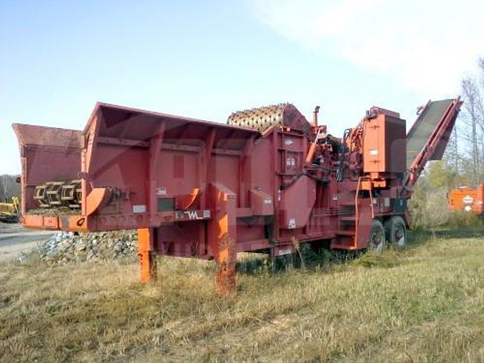 Used 2008 Morbark 3800 Horizontal Grinder