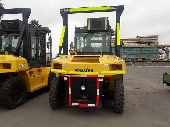 Usado 2014 KOMATSU FD100-8