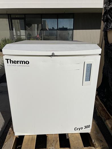 Used Thermo Electron 744 Cryo 300 Storage System Without Storage Racks 100-120v