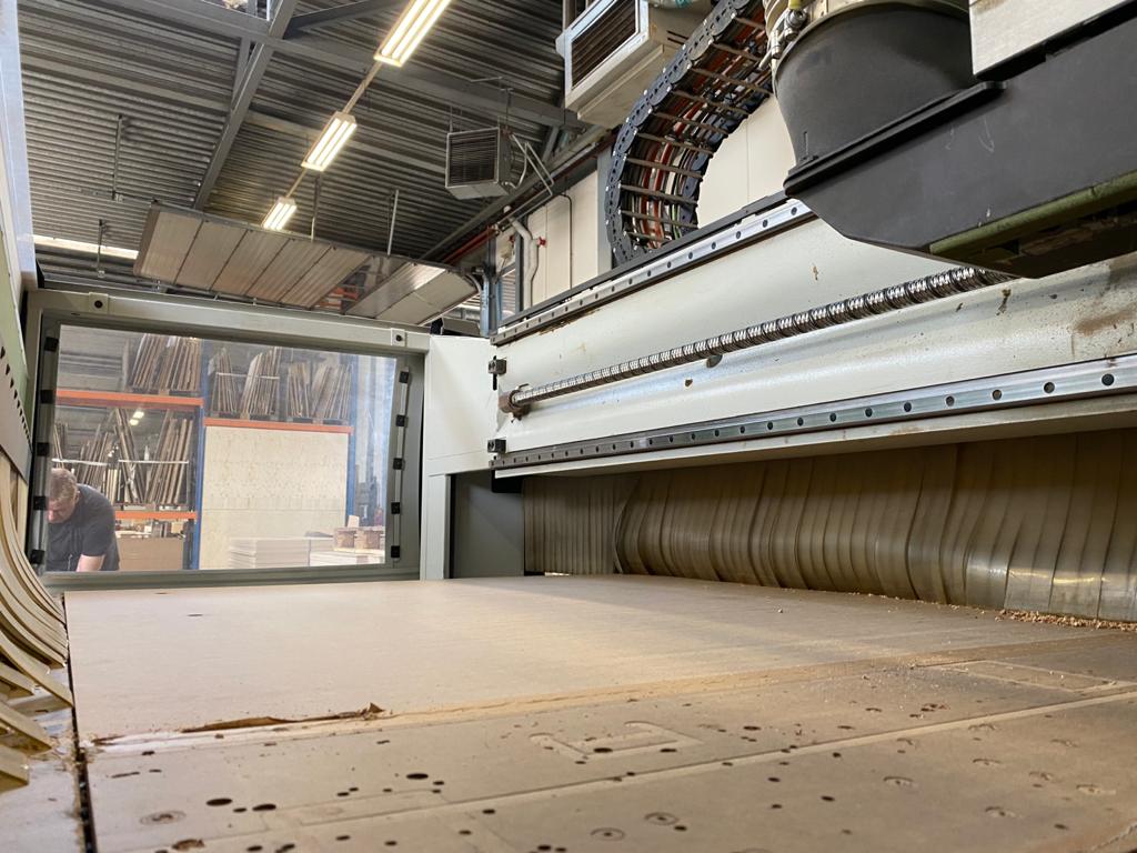 Gebruikt 2009 BIESSE Rover B7.40 R FT