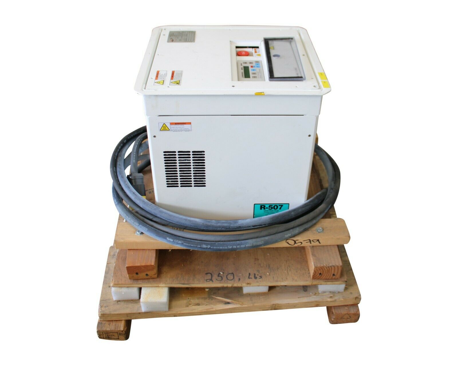 Used 2006 Advanced Thermal Sciences CHILLER 208 VAC 3P 50/60 HZ DX-01