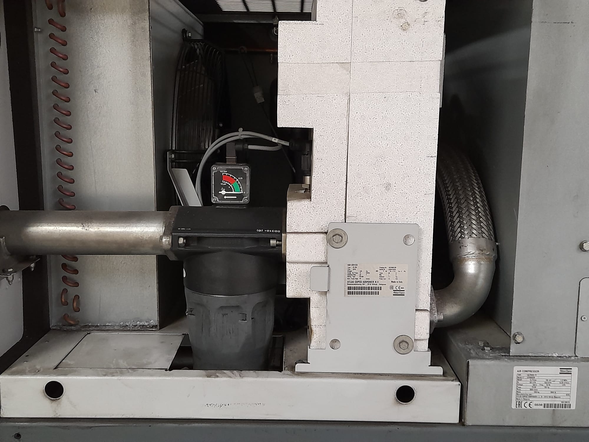 Used 2016 Atlas Copco GA75 VSD FF c/w Built in Air Dryer