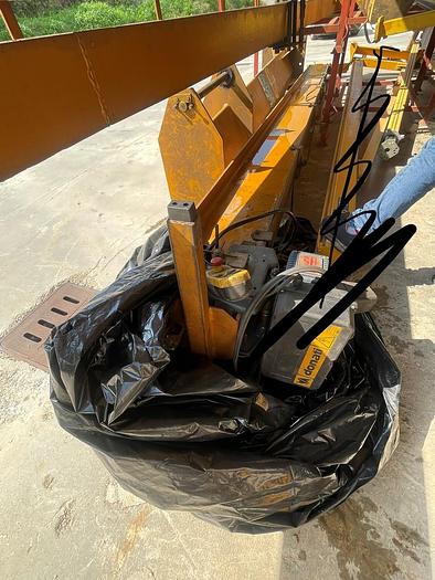 Usato GRU A BANDIERA 21