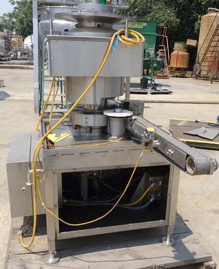 Used Capper, Genesis, Mdl RW-250SS, Rotary, Vials, #C743226