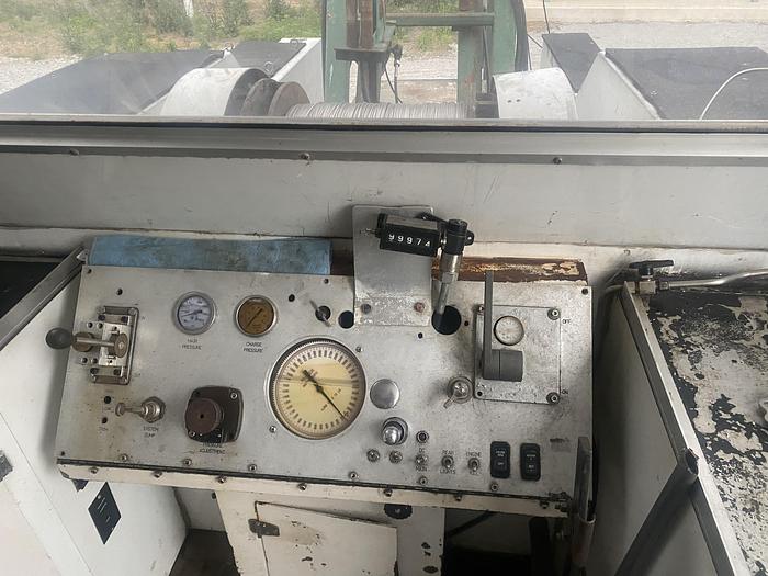 Used 2009 Ford 750 Slickline Quickrig