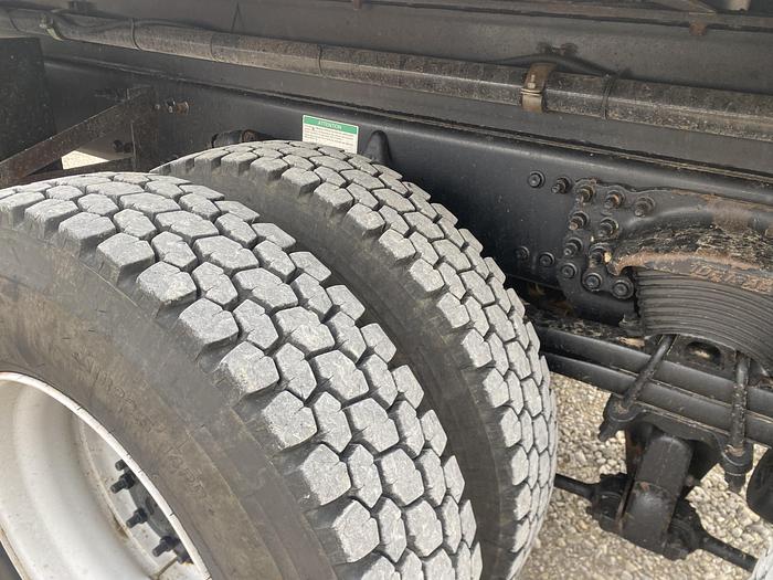 Used 2007 National 900A