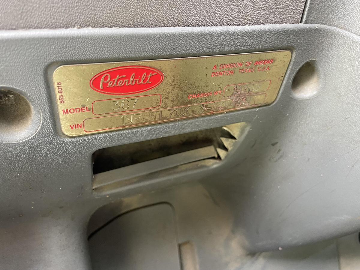 Used 2012 National 9125A