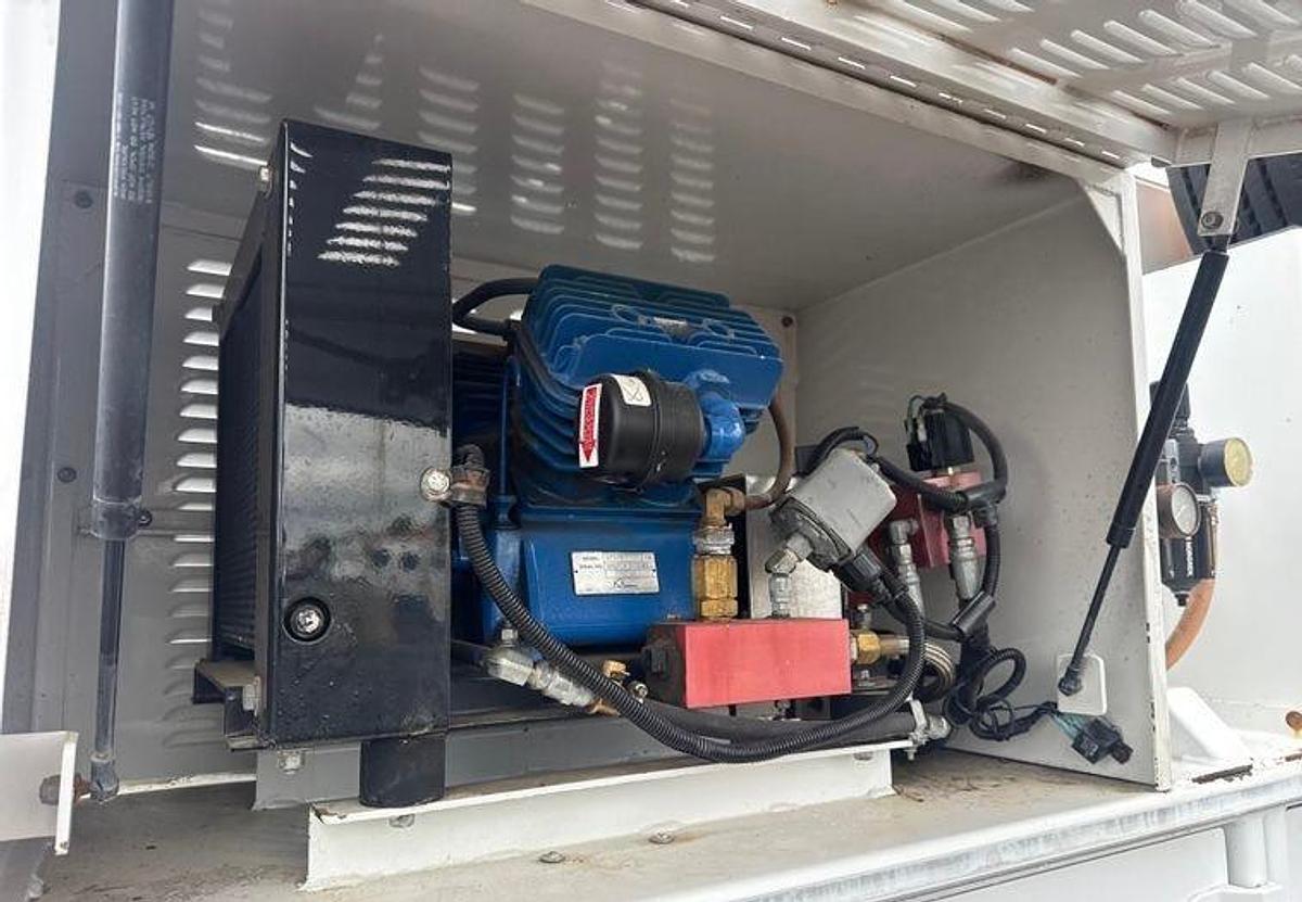 Used 2008 Sterling Acetera Service Truck