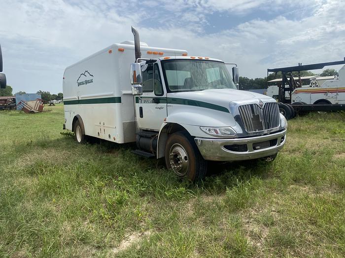 Used 2007 International Cheap wireline truck