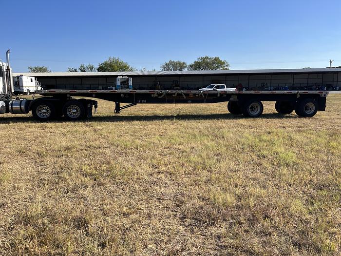 Used 2014 Utility  48' spread axel trailer