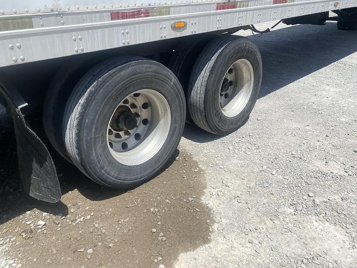 Used 2005 National  53' Dry van trailer