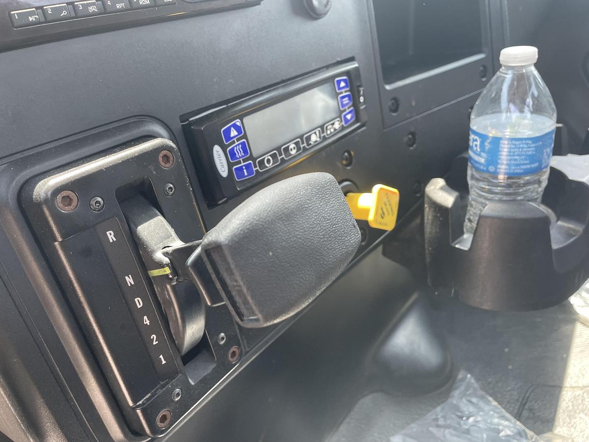 Used 2019 International Can and chassis