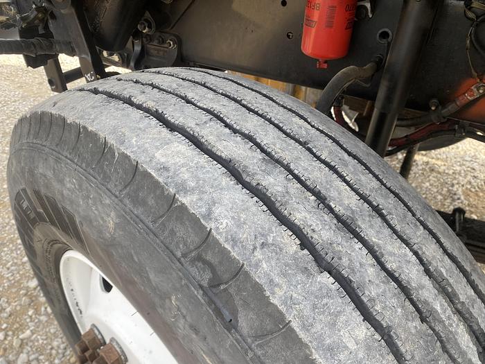 Used 2007 National 900A