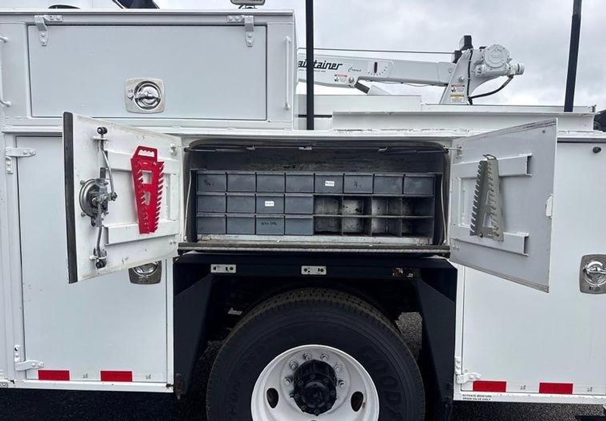 Used 2008 Sterling Acetera Service Truck