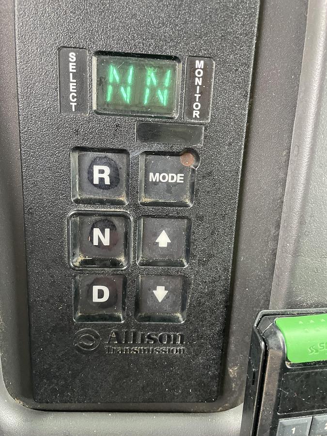 Used 2013 Freightliner M2