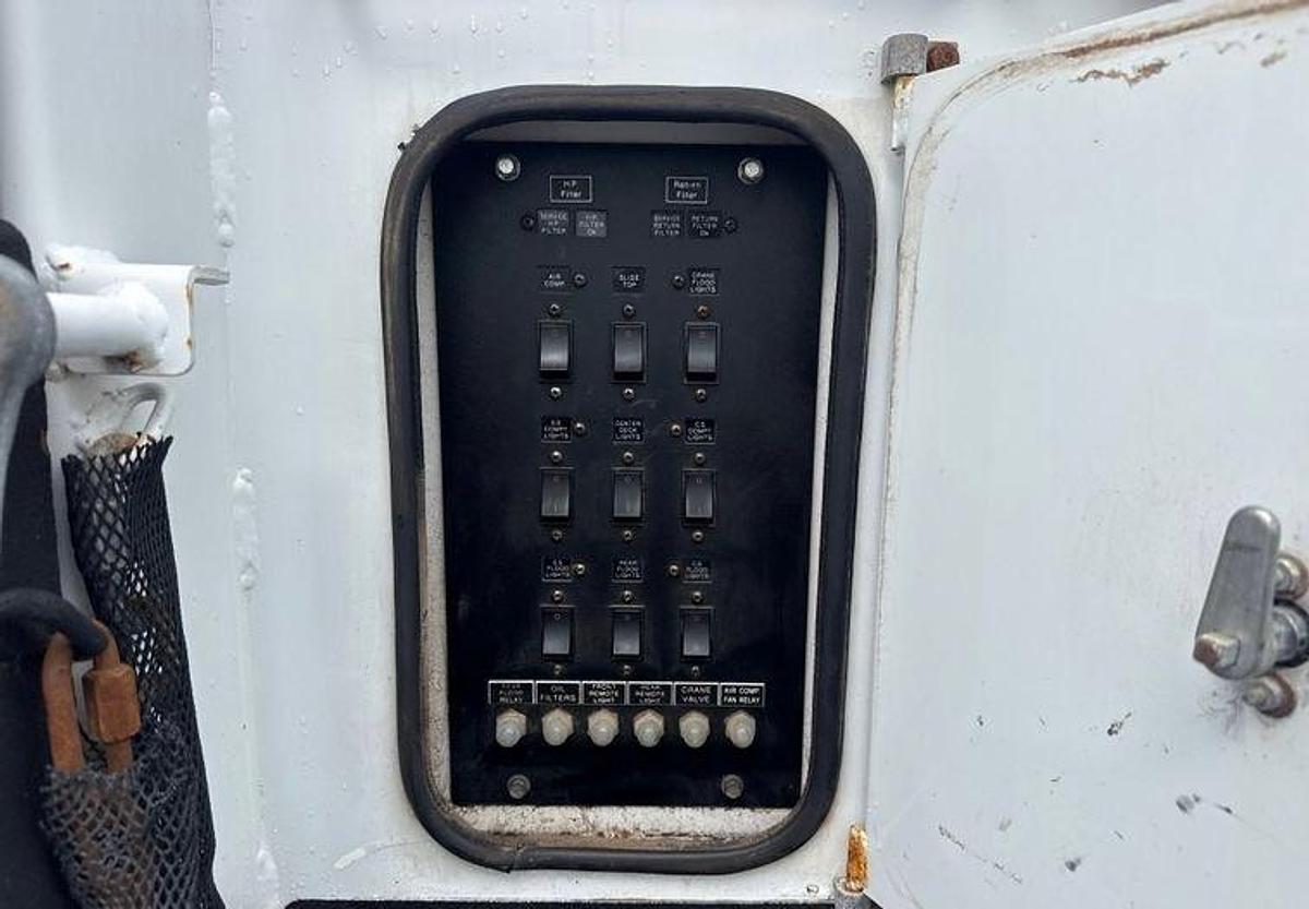 Used 2008 Sterling Acetera Service Truck
