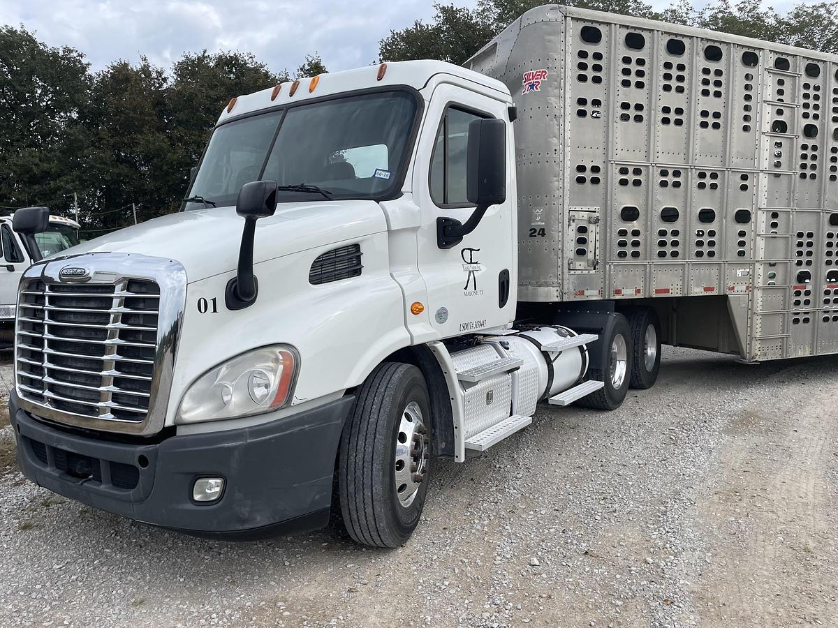 Used 2014 Freightliner Cascadia