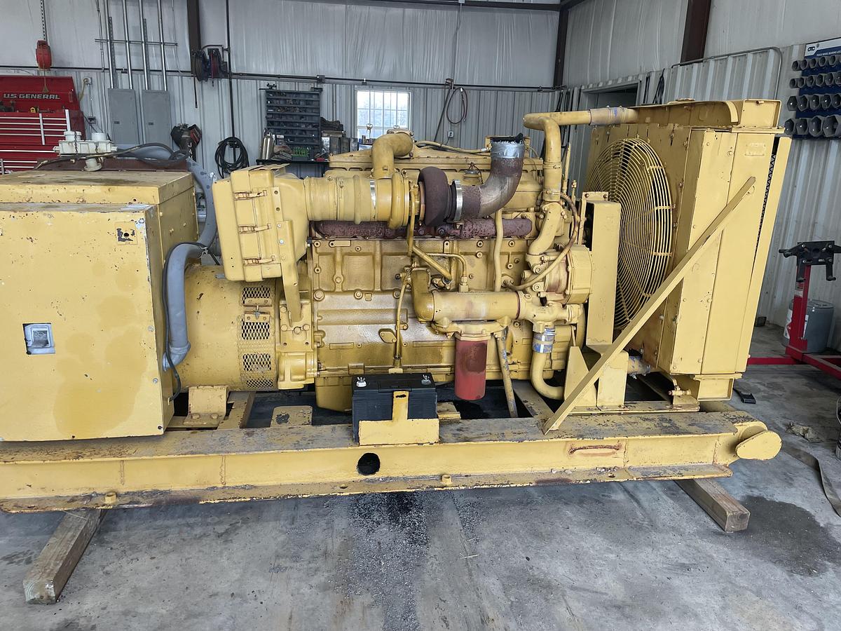 Used 1995 Carepillar 360KW gen set
