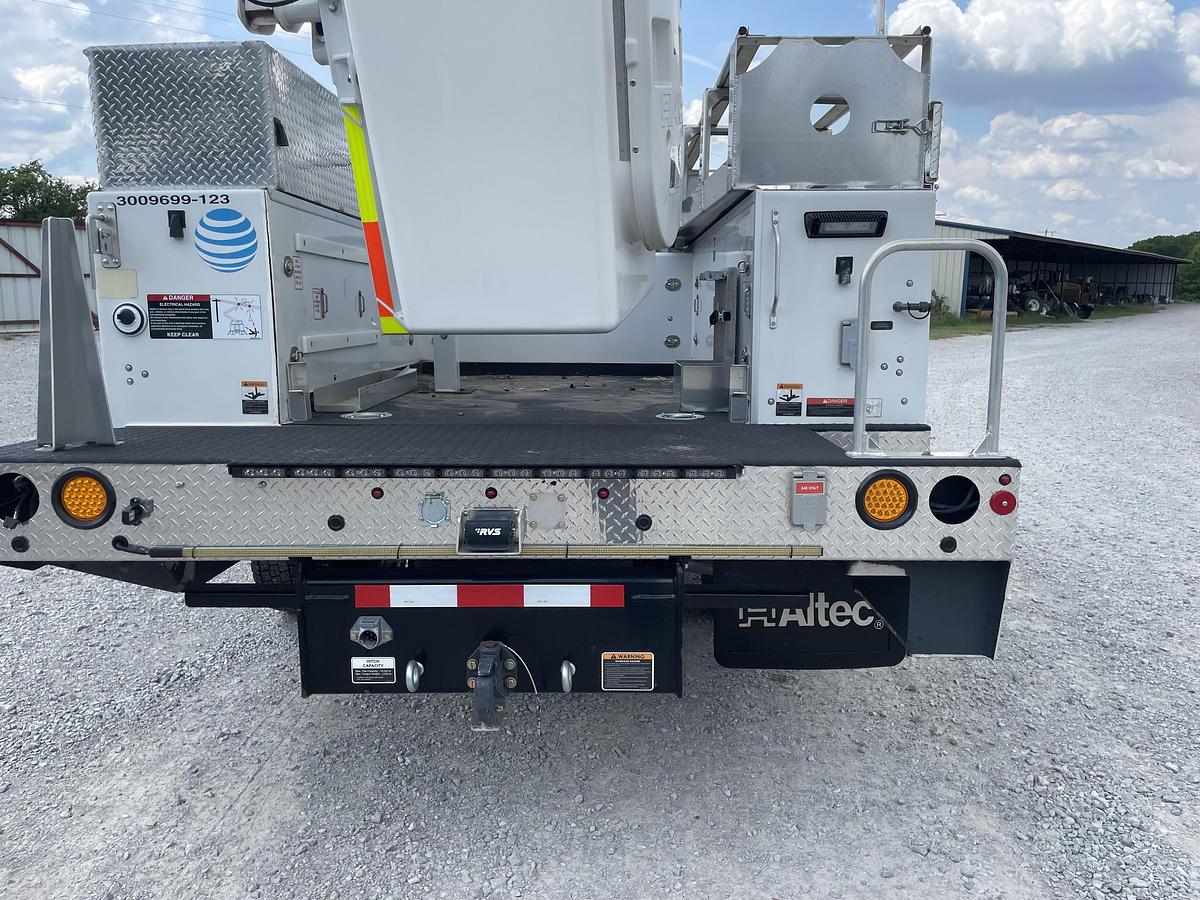 Used 2023 Ford Bucket Truck