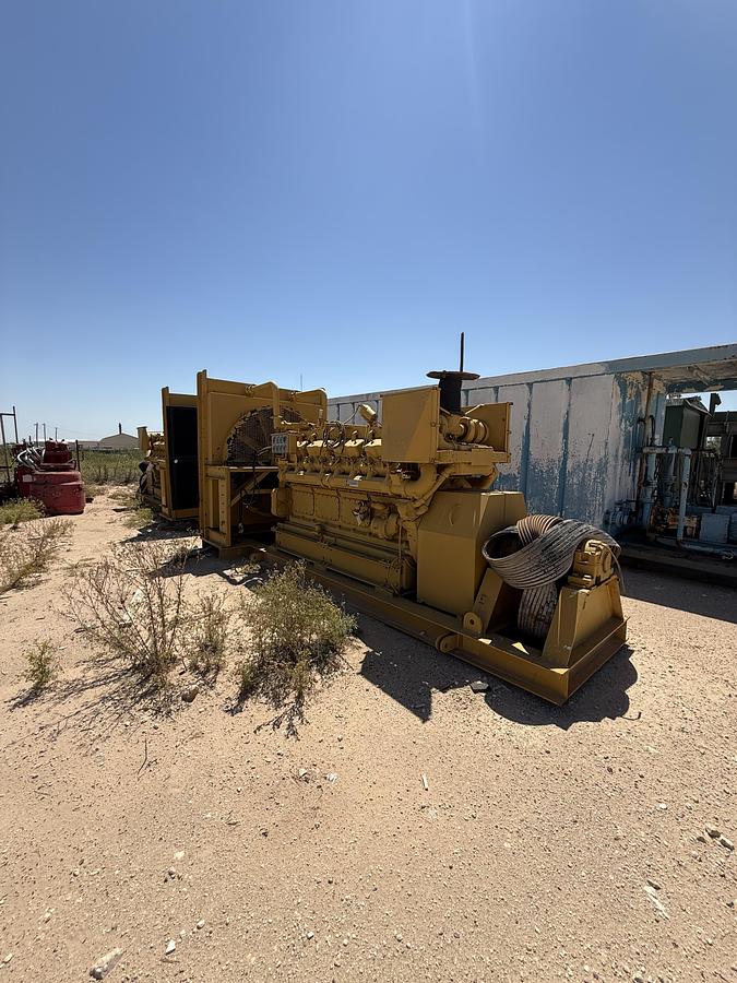 Used 1999 Caterpillar D399 Engines