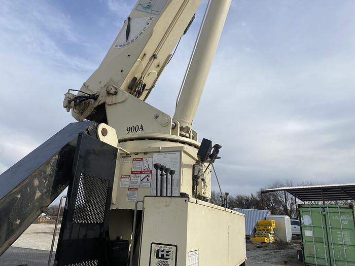 Used 2007 National 900A