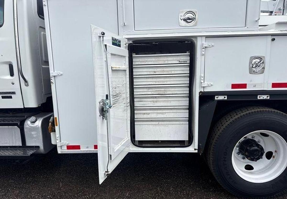 Used 2008 Sterling Acetera Service Truck