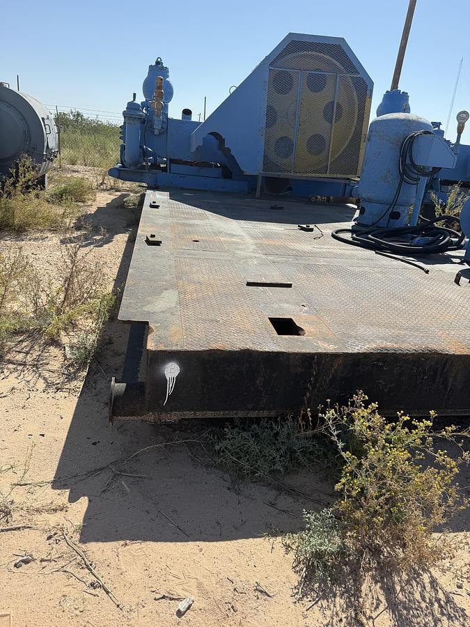 Used 2010 10p 1300 National pumps 10p