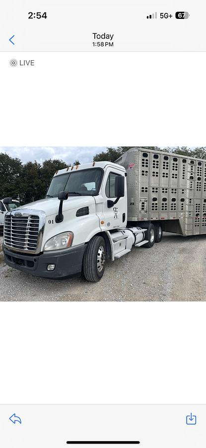 Used 2014 Freightliner Cascadia