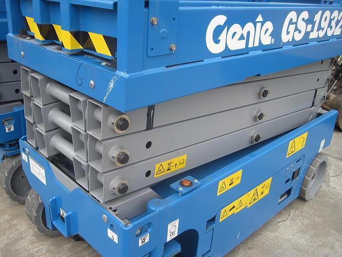 Used GENIE GS1932 – 19 FOOT SCISSORS