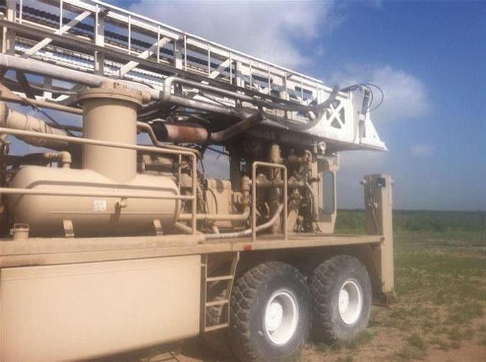 Used 1986 Driltech T60K2L BLASTHOLE DRILL RIG