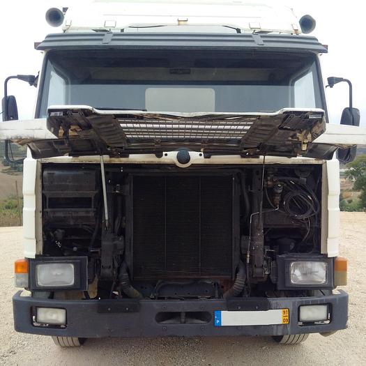 Usado 1991 SCANIA P 93M 220 box lorry