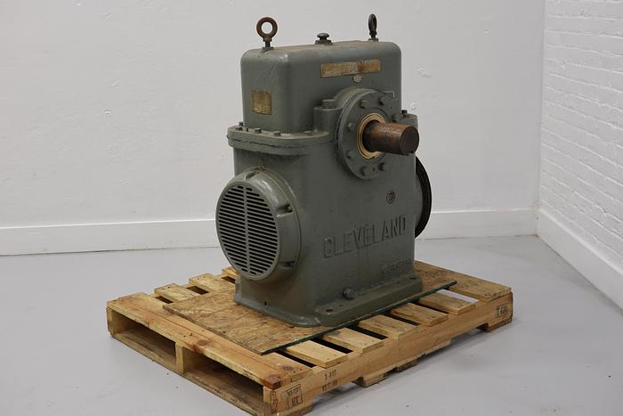 Used Cleveland 500-FA 25 E Gear Box, 15 1/3-1 Ratio #43843