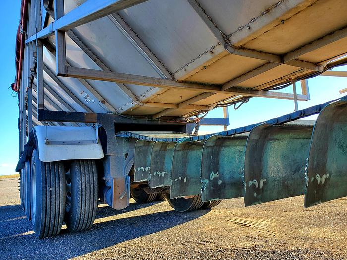 Used 2014 53' Trinity Eagle Bridge 4 Axle Belt Trailer